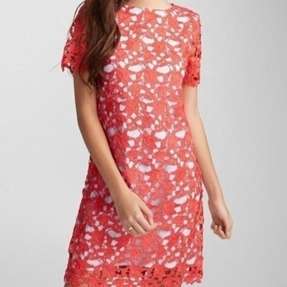TWIK Simons Red Floral Lace Overlay Sheath Dress Sz S - Picture 1 of 11